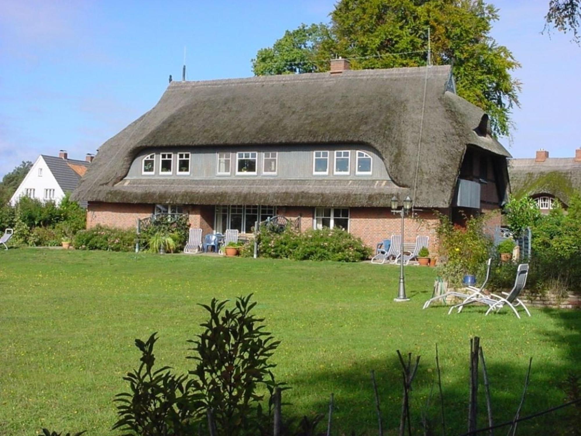Ferienwohnung Nr 02 Og Spitzboden 보른 외부 사진